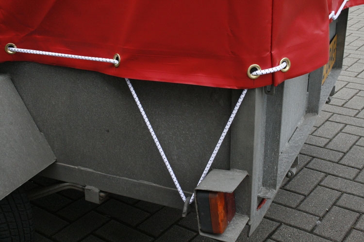 Fitted bungee cord